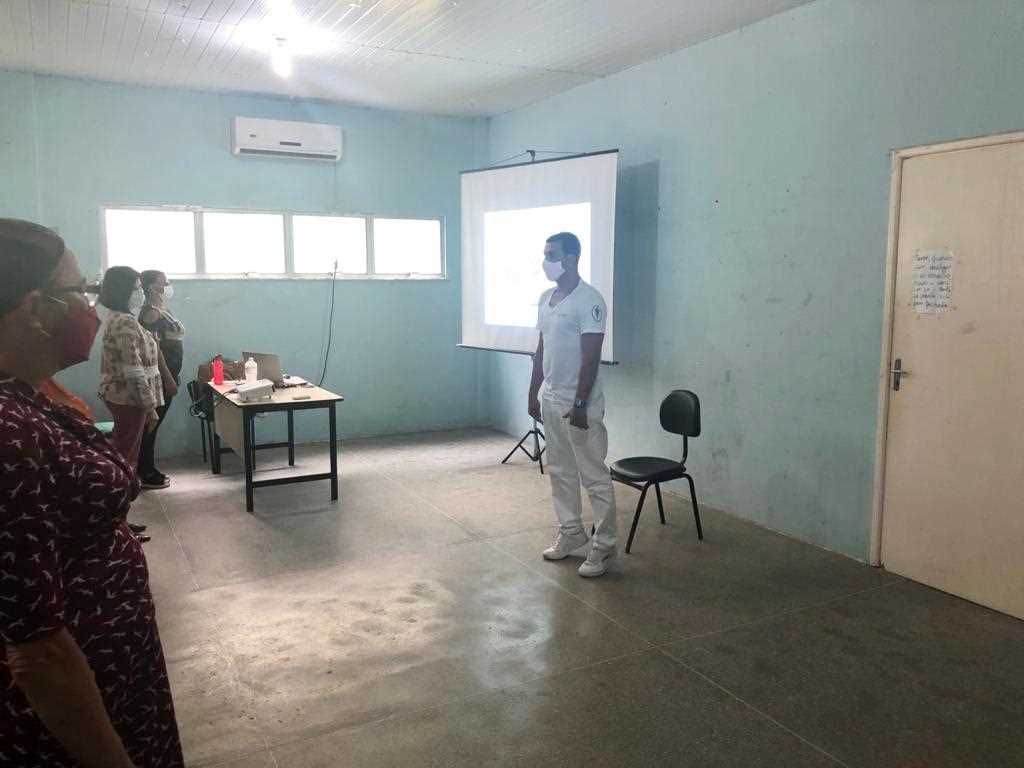 Camacã: Secretaria de Saúde comemora o Dia da (o) Recepcionista com coquetel e distribuição de brindes